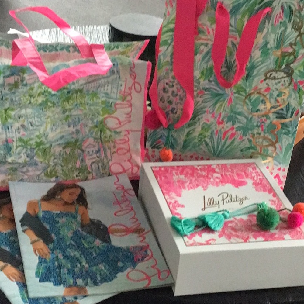 Lilly Pulitzer Gift Box & Bags - Tropical Pink & Green